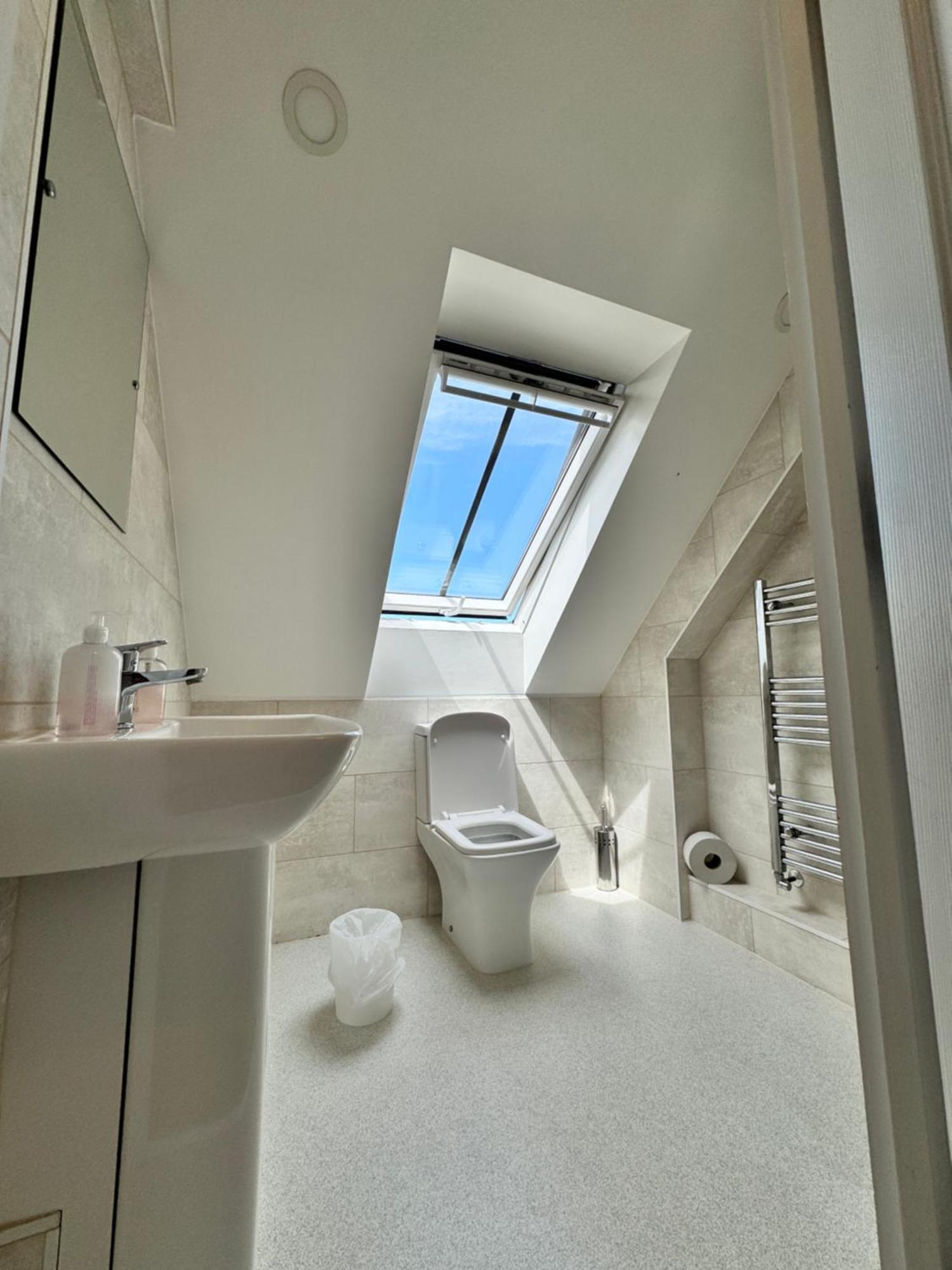 Relaxing Airport Rooms Stanwell Buitenkant foto